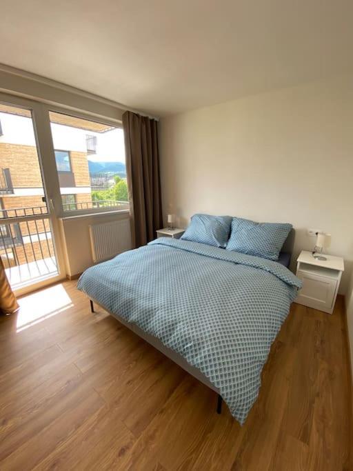 New Flat With A Mountain View, Garage Parking Apartment Banska Bystrica Ngoại thất bức ảnh